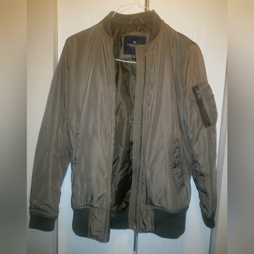 American Eagle bomber jacket small